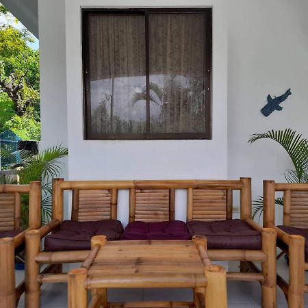 Beth'S Villa Moalboal Buitenkant foto